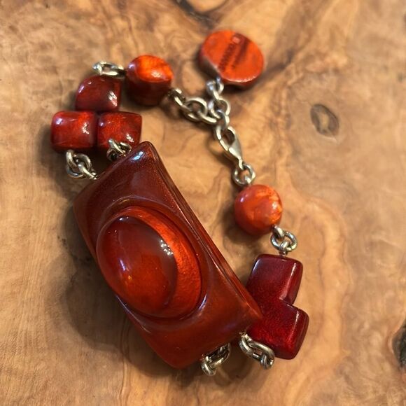 Dominique Denaive Paris Haute Couture Handcrafted Resin Bracelet - Picture 1 of 5